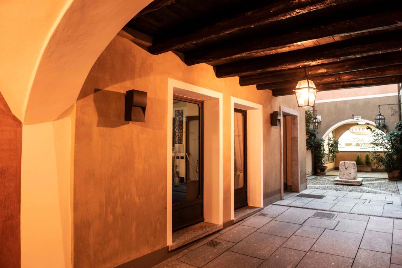 Hotel La Contrada Verbania Zewnętrze zdjęcie