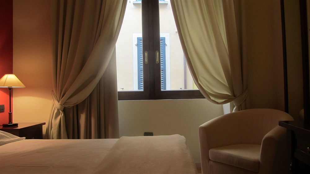 Hotel La Contrada Verbania Zewnętrze zdjęcie
